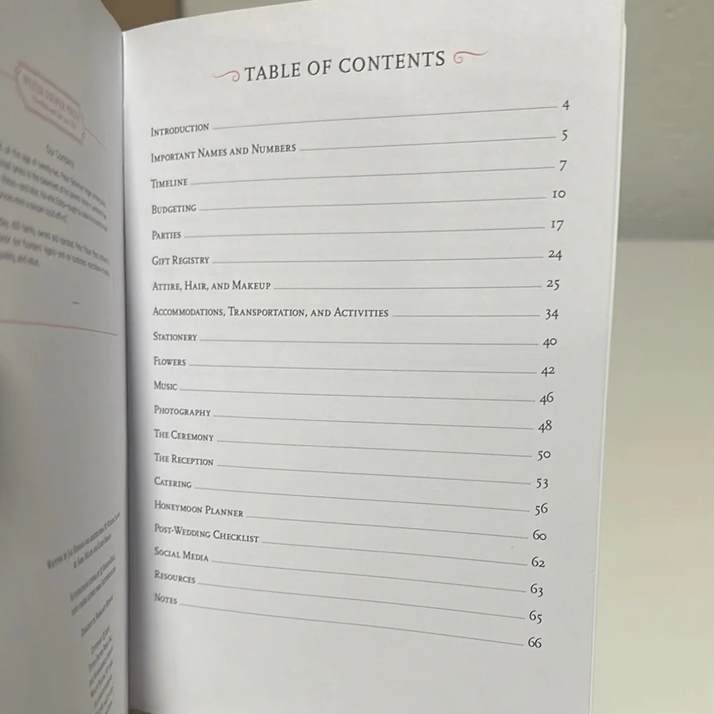 Floral Wedding Planner Checklist Booklet